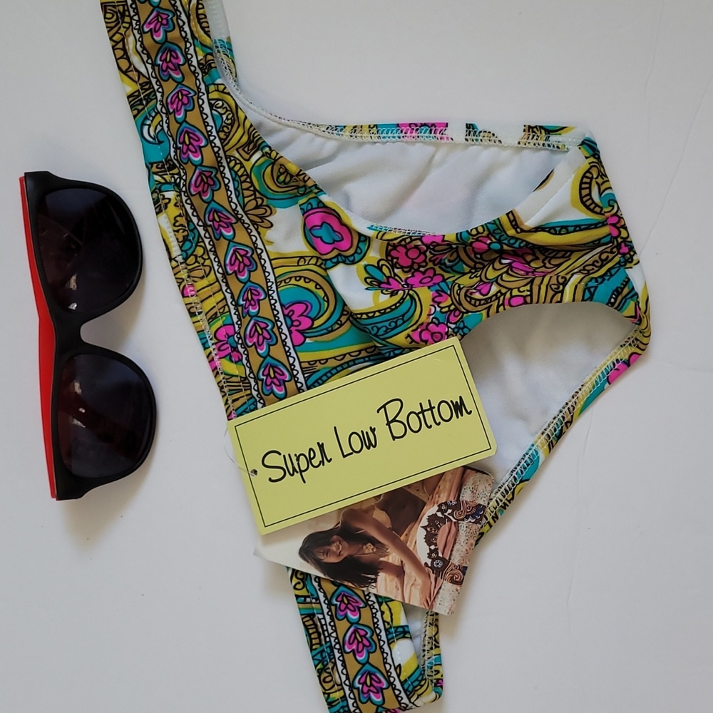 Roxy Scooter Super Low Bikini Bottoms Swimsuit Separates Small New 4/25